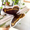 Foto vista superior marcapáginas mariposa chilena, diseño mariposa de la oreja de zorro